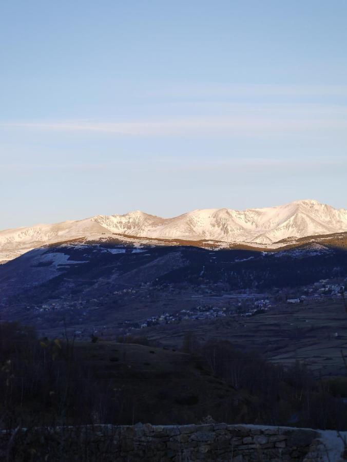 Gite Cal Pai Eyne Esterno foto